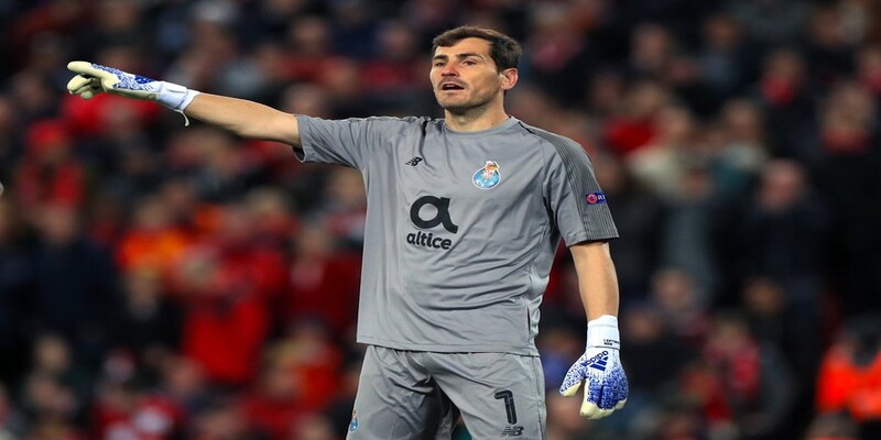 Iker Casillas là một thủ môn toàn diện của bóng đá thế giới