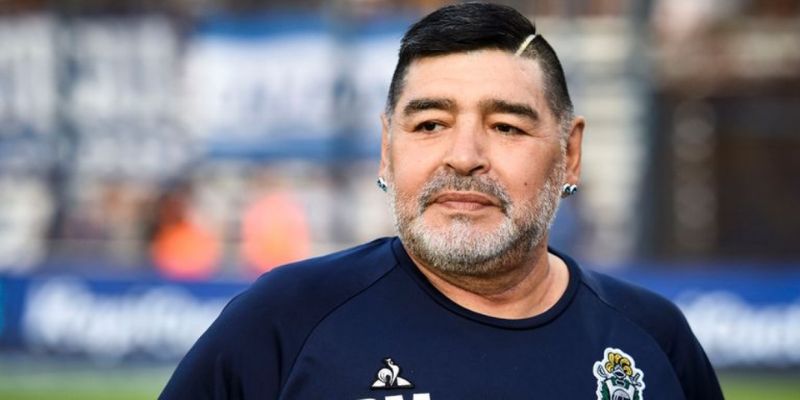 Khán giả chiêm ngưỡng bàn thắng đẹp của Diego Maradona (Argentina)